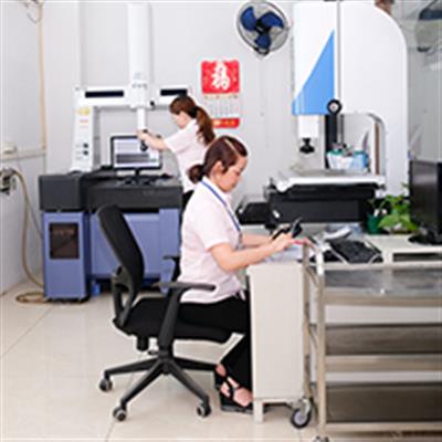 旭錦注塑模具工模車間-檢測品質(zhì) 旭錦注塑模具工模車間-檢測品質(zhì)